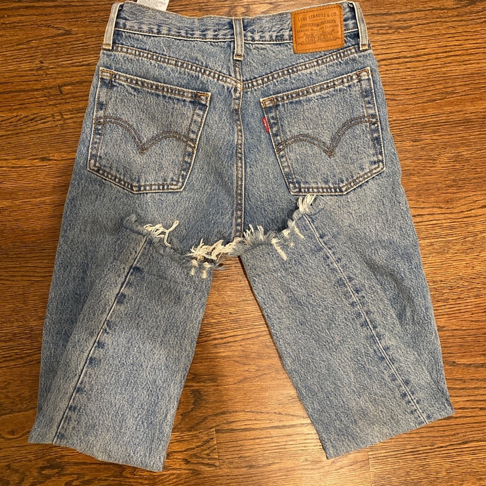Levis Wedgie Jean Urban Outfitters - Picture 4 of 4